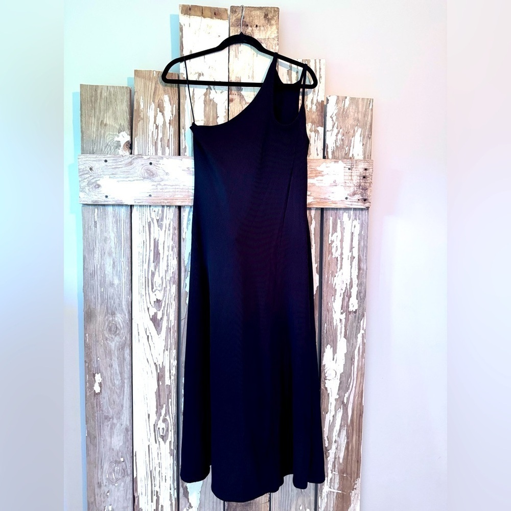 Topshop Ribbed Black One Shoulder Midi Dress  size 4-6